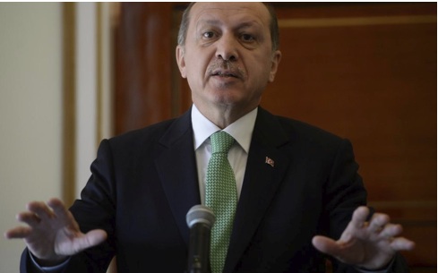 Recep Tayyip Erdogan glaubt, dass die Wahlen ihn dazu autorisiert haben im "Namen des Volkes" zu sprechen (Foto: dpa)