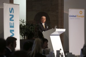 Mr. Fumio Sudo giving his United Europe lecture on October 8. 2015, in Berlin